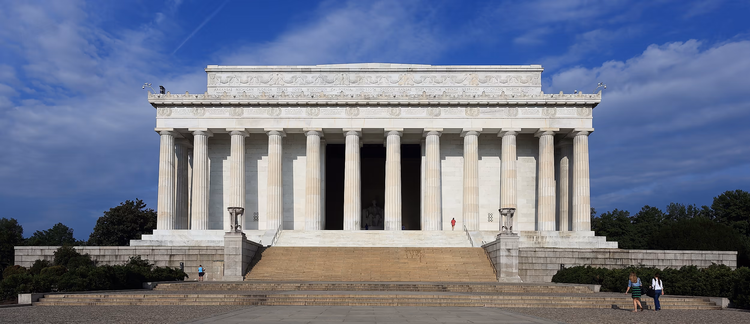 lincoln memorial